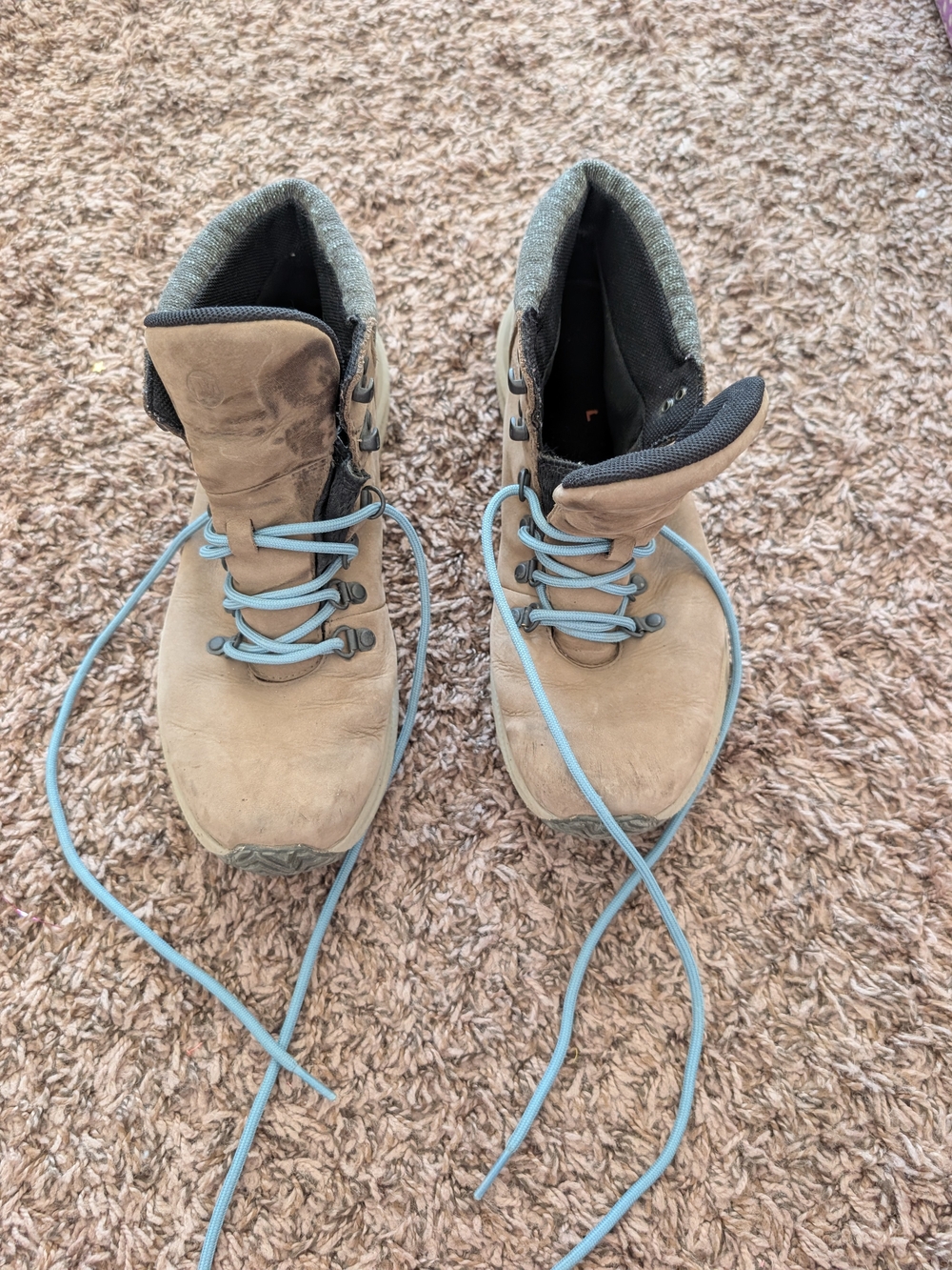 Women's Brown Hiking Boots with Light Blue Laces Size 10.5